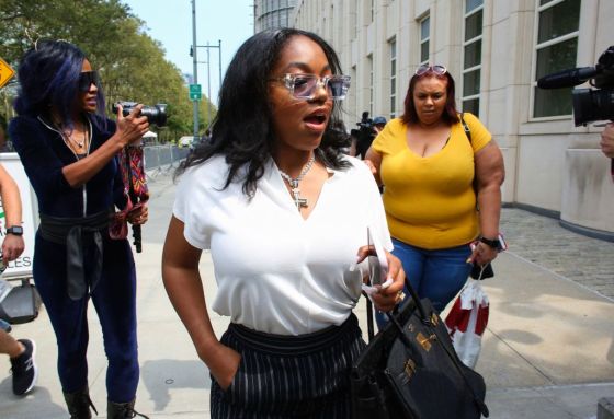 R Kelly s Ex Girlfriend Azriel Clary Set To Testify Against The Singer 