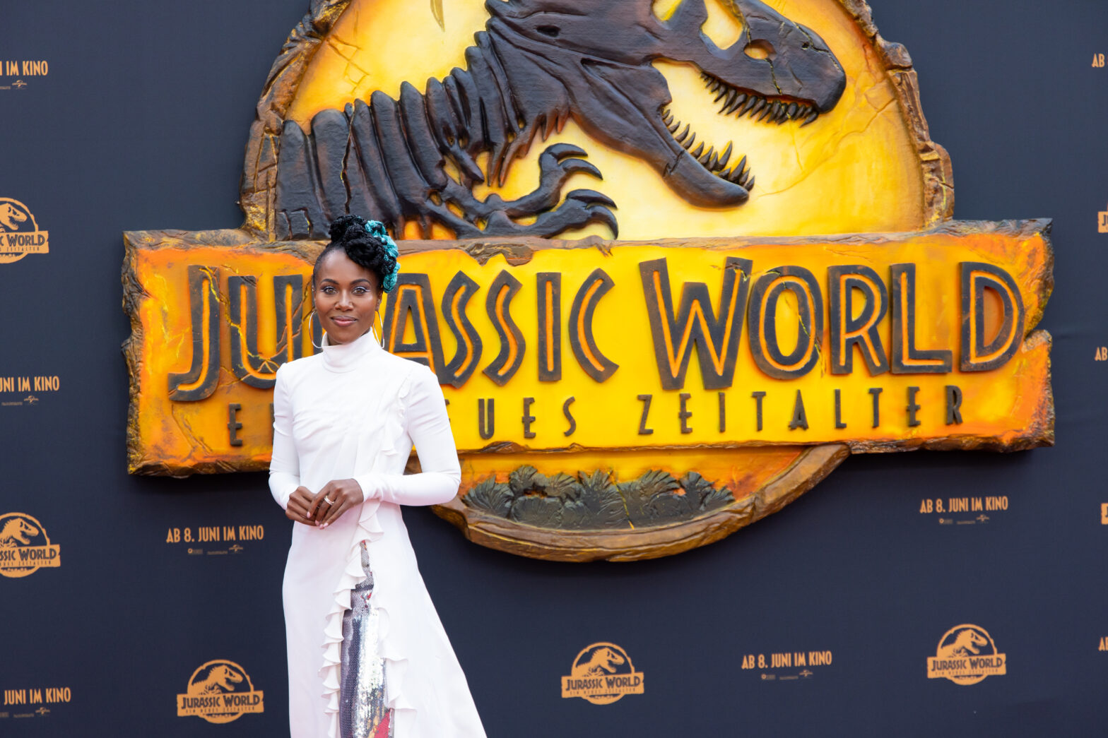 DeWanda Wise On Her #JurassicWorldDominion Braids: “The Experience Of Getting Them Was Black Womanhood At Its Finest" DeWanda Wise On Her #JurassicWorldDominion Braids: “The Experience Of Getting Them Was Black Womanhood At Its Finest"