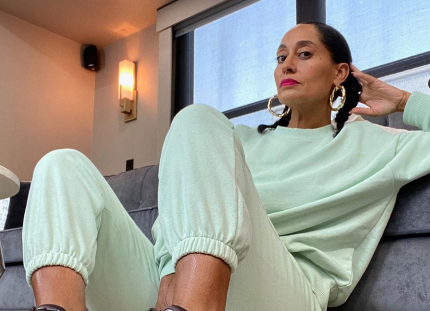 Black-Ish Star Tracee Ellis Ross Sued By Ex-Assistant Who Alleges Working 12+ Hour Days, Unpaid Wages Black-Ish Star Tracee Ellis Ross Sued By Ex-Assistant Who Alleges Working 12+ Hour Days, Unpaid Wages