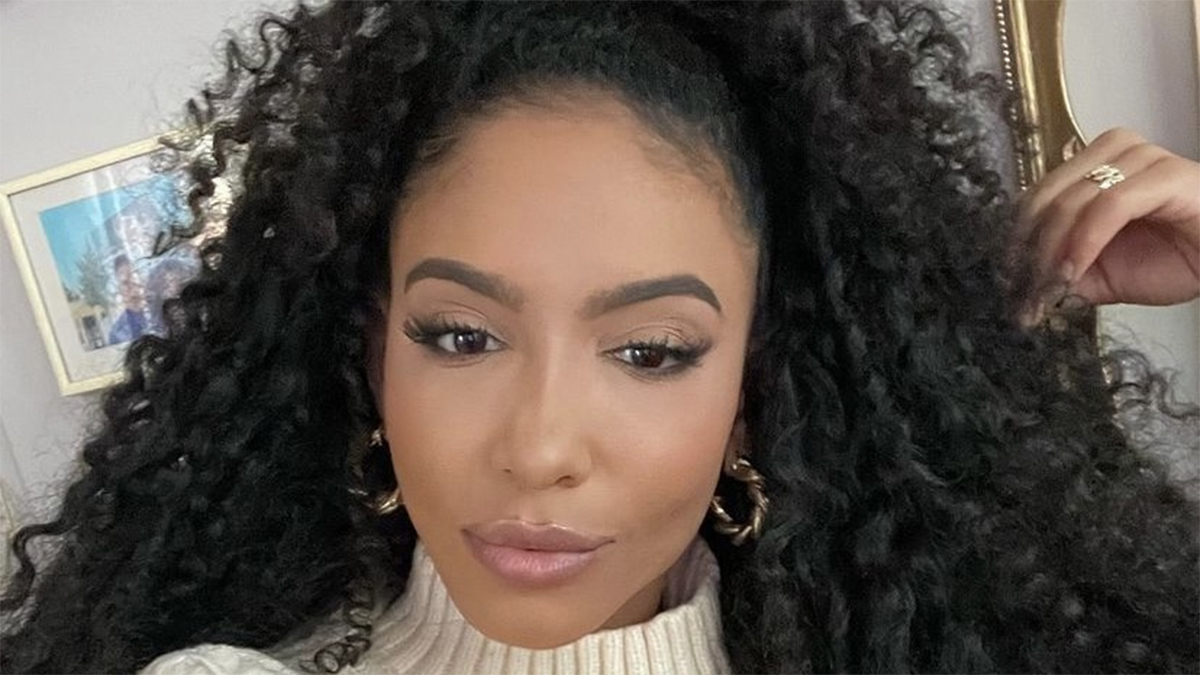 Former Miss USA Cheslie Kryst Dies at Age 30 | Hayti - News, Videos and