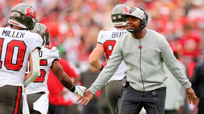 Black coordinators are shining in the NFL playoffs Several are receiving consideration for head-coaching openings. When the season is over, will any end up with top coaching jobs? Black coordinators are shining in the NFL playoffs Several are receiving consideration for head-coaching openings. When the season is over, will any end up with top coaching jobs?