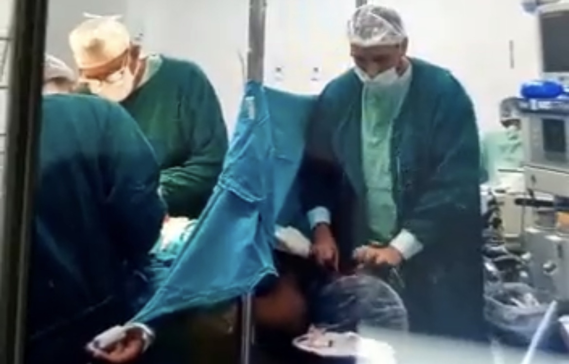 Footage Shows Dr. Giovanni Quintella BezerraPutting His Penis In Pregnant Woman’s Mouth While She Was Sedated Footage Shows Dr. Giovanni Quintella BezerraPutting His Penis In Pregnant Woman’s Mouth While She Was Sedated