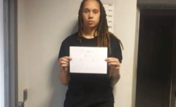 Lawmaker says it’ll be ‘very difficult’ for Basketball Star Brittany Griner out of Russia Lawmaker says it’ll be ‘very difficult’ for Basketball Star Brittany Griner out of Russia