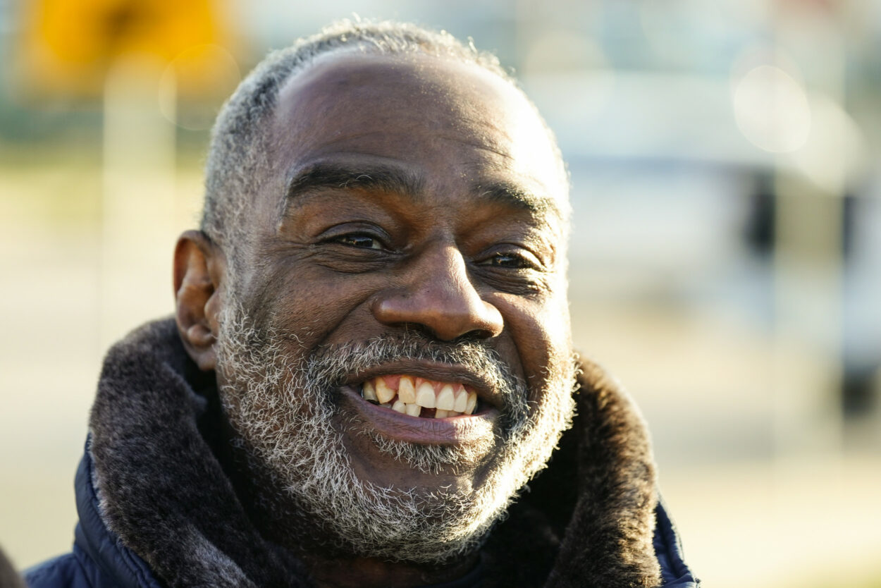 Wrongly Convicted Man Released After 37 Years, Witness Admits Police Bribed Him With Sex And Guns Wrongly Convicted Man Released After 37 Years, Witness Admits Police Bribed Him With Sex And Guns