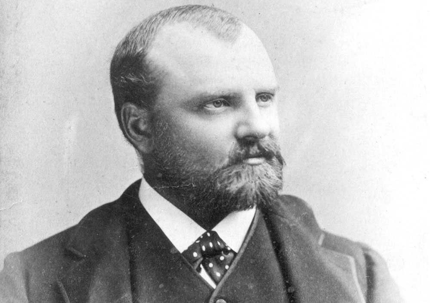 The unusual story of Clarence King, a Yale-educated White man who passed as African American The unusual story of Clarence King, a Yale-educated White man who passed as African American