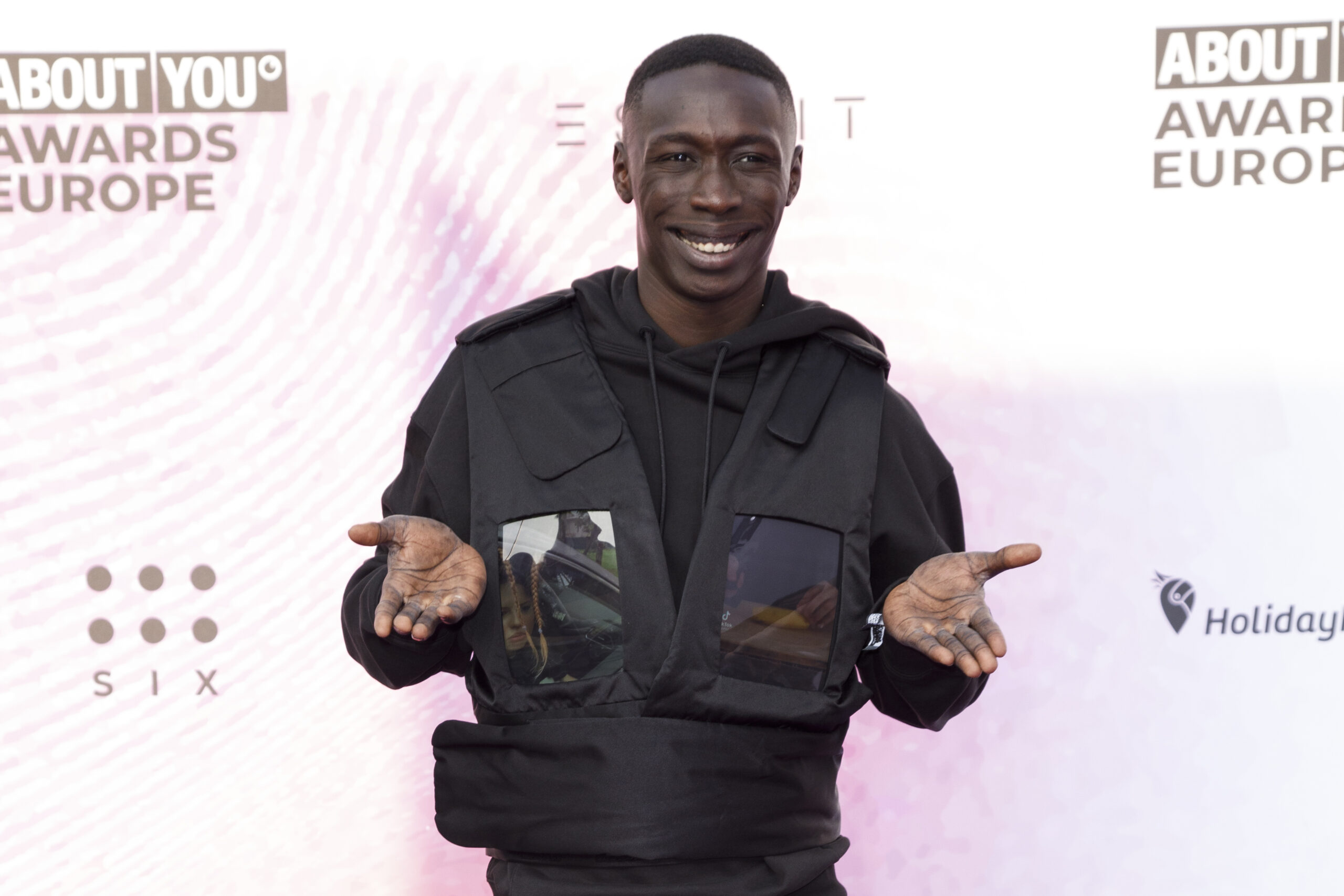 ‘Without Ever Uttering a Word’: Khabane ‘Khaby’ Lame Surpasses Charli D’Amelio as Most-Followed TikTok Content Creator ‘Without Ever Uttering a Word’: Khabane ‘Khaby’ Lame Surpasses Charli D’Amelio as Most-Followed TikTok Content Creator