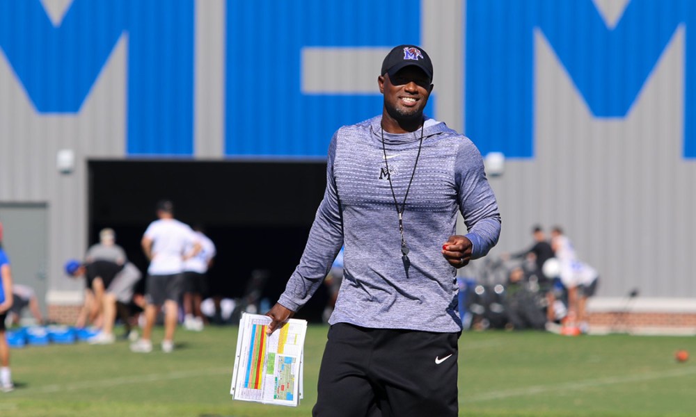 Grambling replaces Art Briles with less controversial coach with cloudy