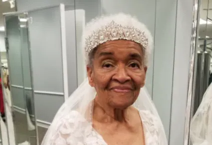 94-year-old woman fulfills lifelong 